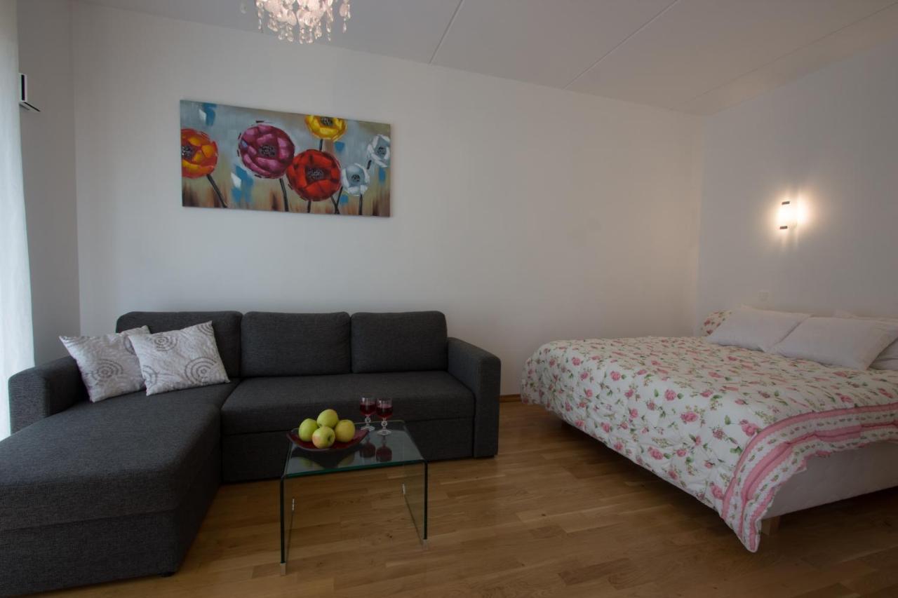 Kueueni 5B Apartment タルトゥ エクステリア 写真